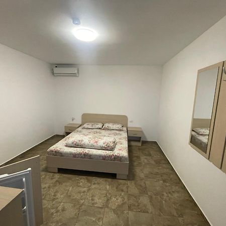 Casa Ryn Hotel Vama Veche Bagian luar foto