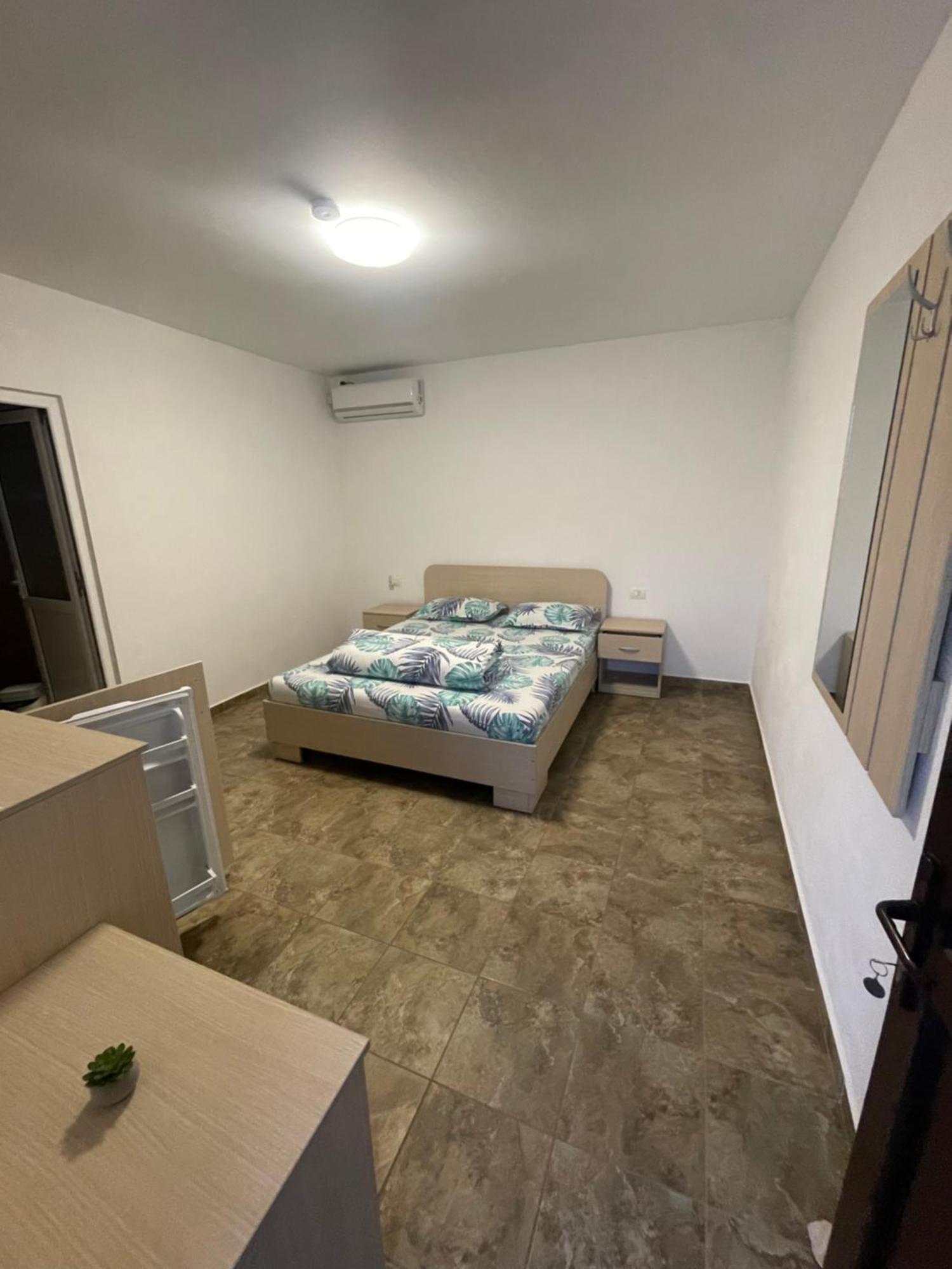 Casa Ryn Hotel Vama Veche Bagian luar foto